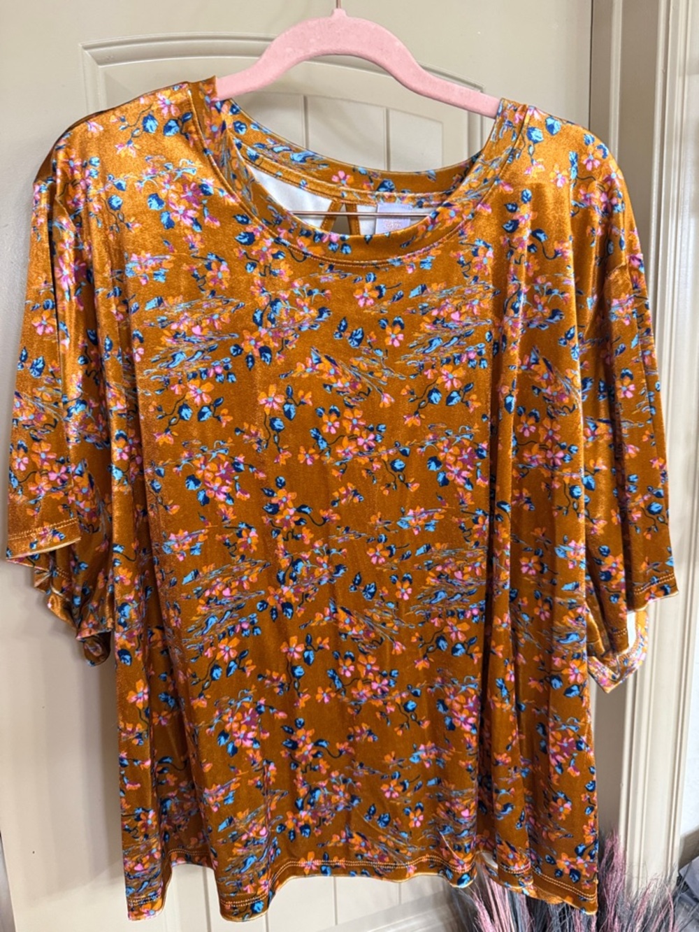 Savage x FENTY distorted bloom velvet set 3x- Mustard